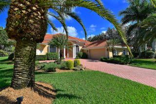 4797 Sweetmeadow Cir, Sarasota, FL 34238-3398