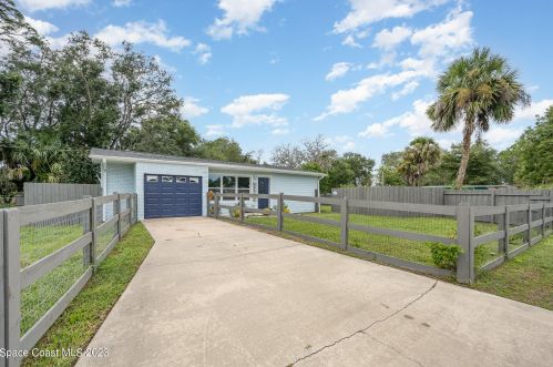 3204 Old Dixie Hwy, Mims, FL