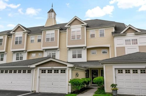 314 Viewpoint Ter, Peekskill, NY 10566-6205