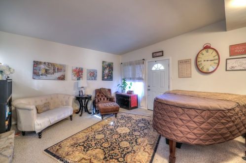 10714 Bexley Dr, Whittier, CA 90606-1306