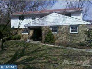 1469 Wistar Dr, Wyncote, PA 19095-2327