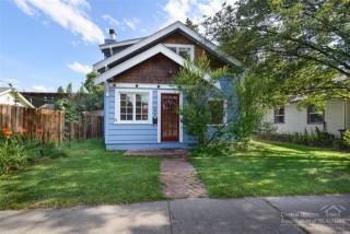 19 Mueller Ave, Bend, OR 97701-2525