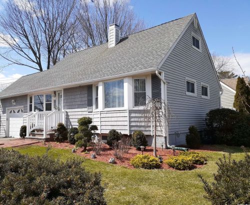 2109 Stewart Ave, Westbury, NY 11590-5940