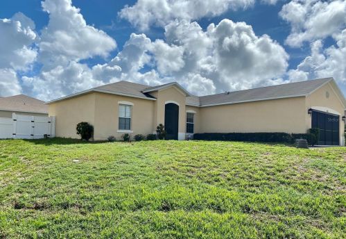 848 Colville Dr, Kissimmee FL  34759-5994 exterior