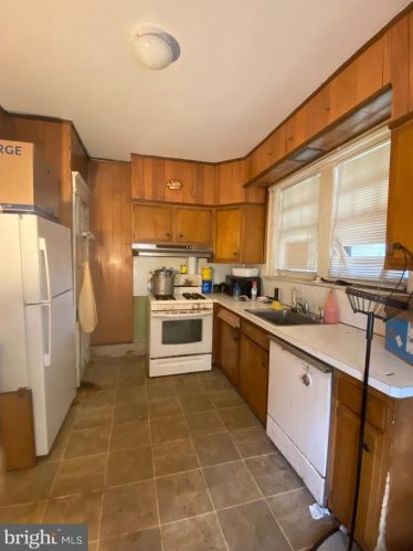 120 Ingham Ave, Trenton NJ  08618-3714 exterior