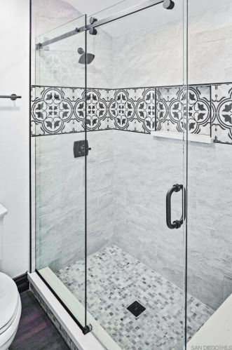 4792 Galicia Way, Oceanside CA  92056-5122 exterior