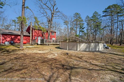 1068 Toms River Rd, Jackson Twp NJ  08527-5240 exterior