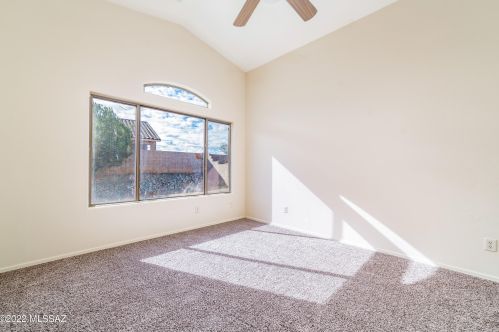 60387 Loose Reins Pl, Tucson AZ 85739-5903 exterior