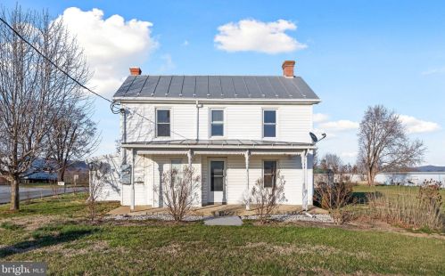 1048 Fairview Rd, Woodstock, VA 22664-2246