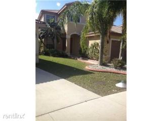 17602 32nd St, Hollywood FL  33029-5605 exterior