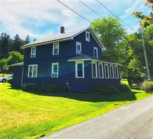 9680 Davey Rd, Brewerton, NY 13029-9585