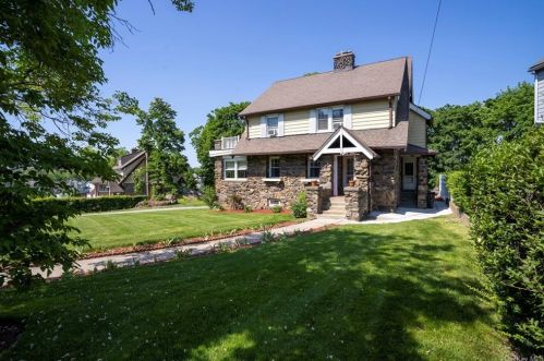 210 5th Ave, New Rochelle, NY 10801