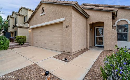 436 Christopher St, San Tan Valley AZ  85140-5741 exterior