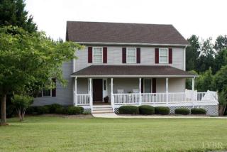 1817 Vista Cir, Bedford, VA 24523-1244