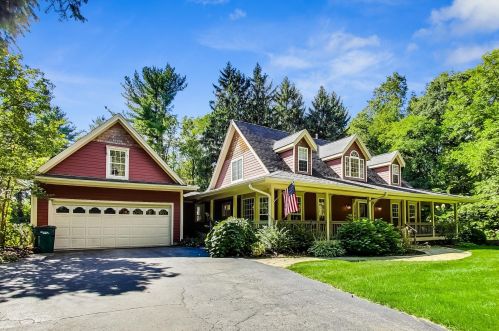 34009 118th St, Twin Lakes, WI 53181-9480