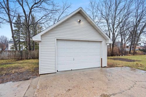 330 Grove St, Manawa WI  54949-9251 exterior