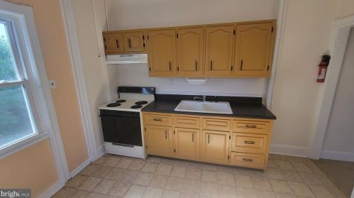 72 Evans St, Pottstown PA  19464-9157 exterior