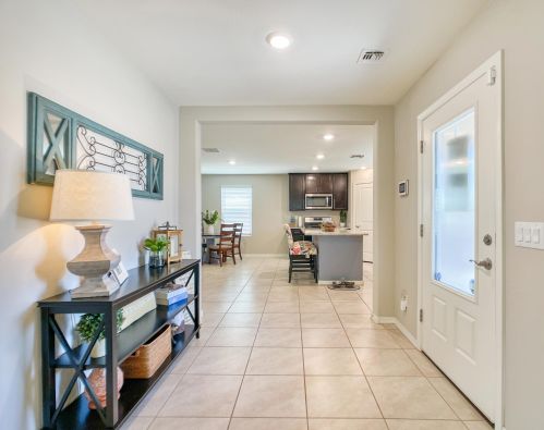 3919 79th Dr, Phoenix AZ  85043 exterior