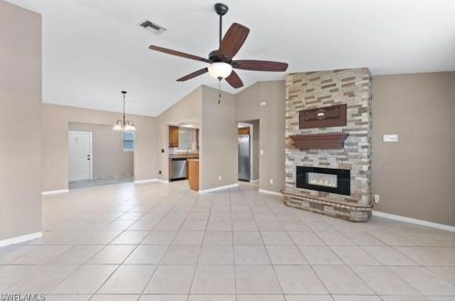 607 2nd Ave, Cape Coral, FL 33909-1934