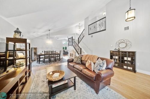 1277 144th Ter, Hollywood FL  33028-2925 exterior