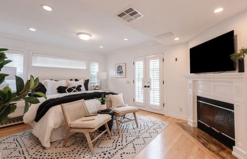 593 26th St, Manhattan Beach CA  90266-2208 exterior