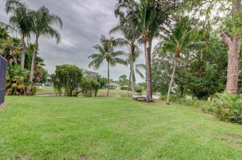 1169 Fox Den Way, Palm City, FL 34990-4135
