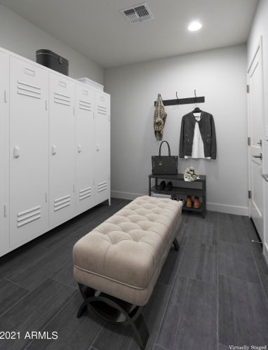 6803 15 St, Phoenix AZ 85040-2321 exterior