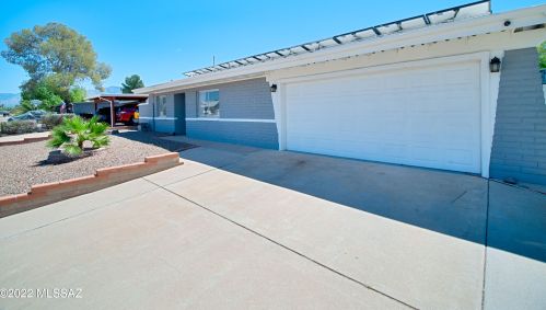 6948 Northlight Dr, Tucson, AZ 85741-2752