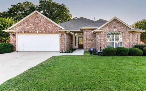 3307 York Dr, Midlothian TX  76063-4899 exterior