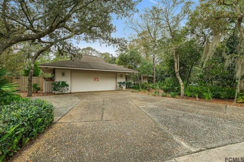 5 Pueblo Trl, Ormond Beach, FL 32174-4313