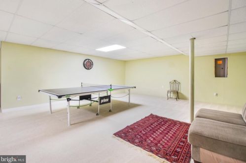 5312 Kernstown Ct, Haymarket VA  20169-4504 exterior