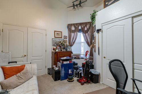 1064 Palomino Crk Dr, Gilbert AZ 85296-3727 exterior