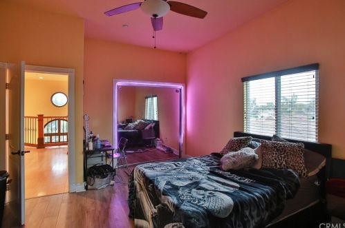 8816 Elston Ave, Downey CA  90240-2225 exterior