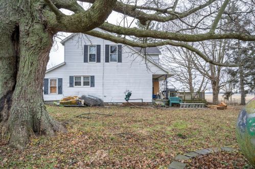 1015 Cline Rd, Washington Ch, OH 43160-9149