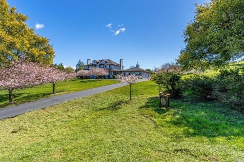 6301 Highland Pl, Sebastopol CA  95472-6100 exterior