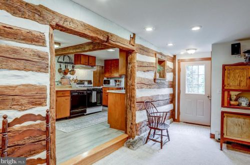 210 Hoernerstown Rd, Hummelstown PA  17036-9503 exterior