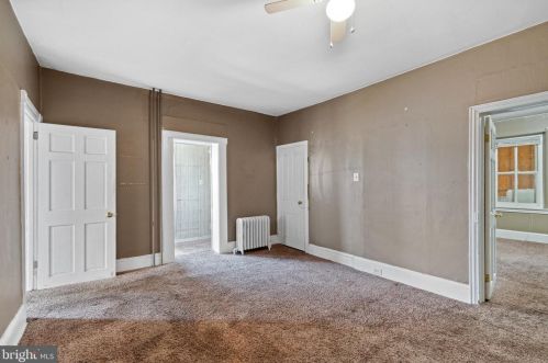 314 Derstine Ave, Lansdale PA 19446-3536 exterior