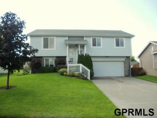 612 Rosewood Ave, Omaha, NE 68133-4414