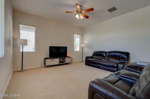 3684 Prism Sky Dr, Tucson AZ  85735-5185 exterior