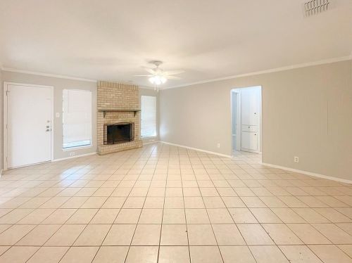 11108 Blossom Bell Dr, Austin TX  78758-4216 exterior