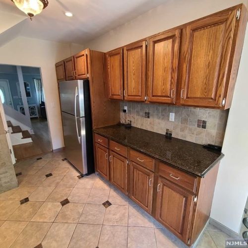 54 Hackensack Ave, Ridgefield Park NJ  07660-1328 exterior