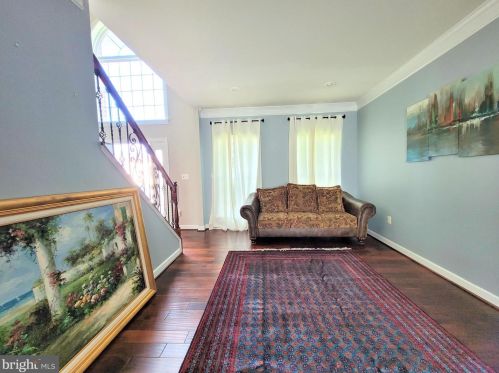 16399 Kramer Estate Dr, Woodbridge VA  22191-6003 exterior