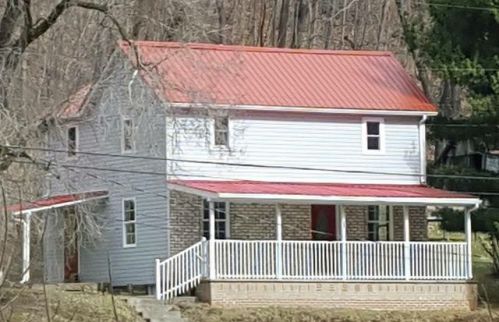 109 Main St, Holloway, OH