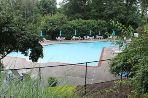 153 Saddleback Ct, Sparta NJ  07871-1759 exterior