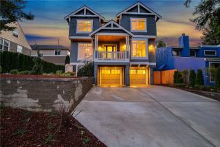 4417 Williams Ave, Seattle, WA 98199-1545