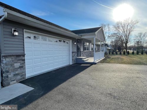 104 Level Rd, Collegeville, PA 19426-3316