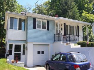 143 Davenport Rd, Asheville, NC 28806-2956