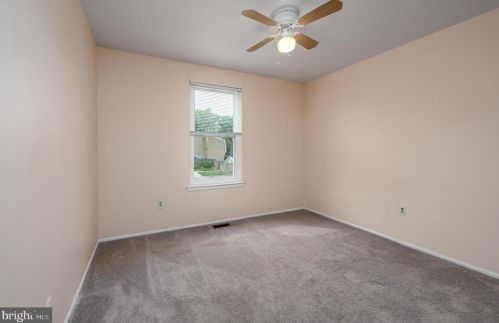 2026 Harbour Dr, Palmyra NJ  08065-1120 exterior