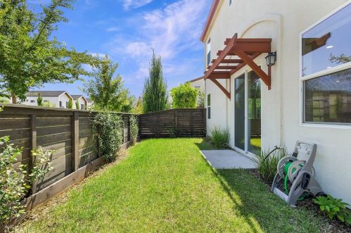 1812 Notre Dame Blvd, Chico CA  95928-6814 exterior