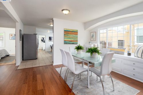 1451 Havenscourt Blvd, Oakland CA  94621-3627 exterior